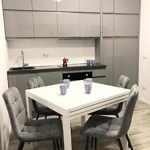 https://milan-center-flats.italymilanhotels.net