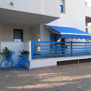 https://villa-teodora.hotelsalgherosardinia.com